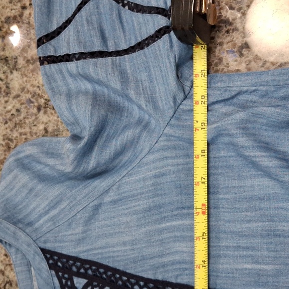 "CROWN AND IVY" SZ. M., Women's Blue and navy blue, 3/4 length sleeves tunic. - Picture 7 of 14